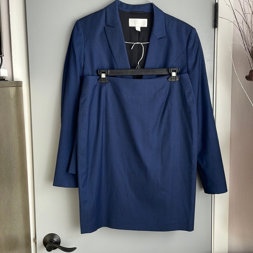 Hugo Boss Wool/Viscose Blend Suits, Size 10 - image 1